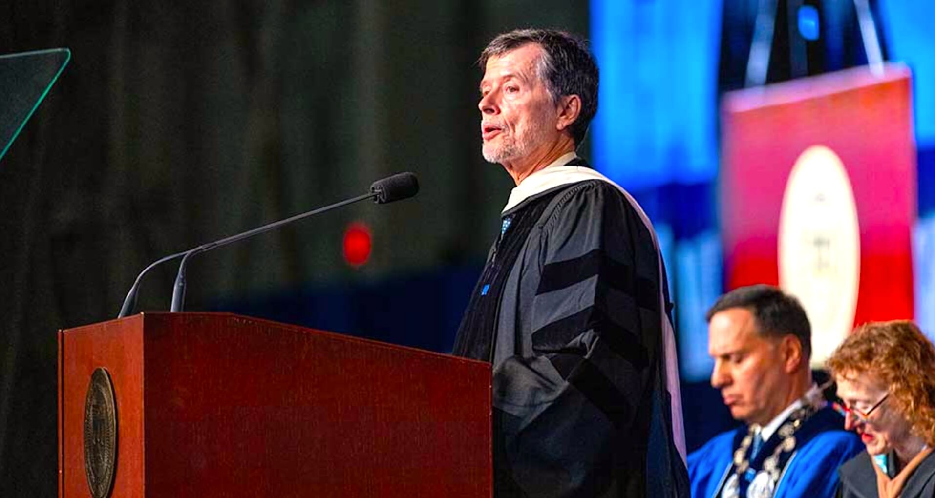 Pourquoi Ken Burns est-il si négatif à l'égard du yiddish ?