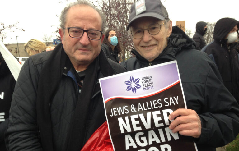 Un musée de l'Holocauste a retiré un survivant de la liste des orateurs – pour avoir protesté contre la guerre à Gaza