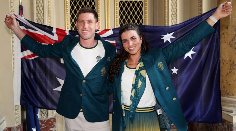 La légende juive du canoë Jessica Fox nommée porte-drapeau de l'Australie pour la cérémonie d'ouverture des Jeux olympiques de Paris Un message de notre rédactrice en chef Jodi Rudoren