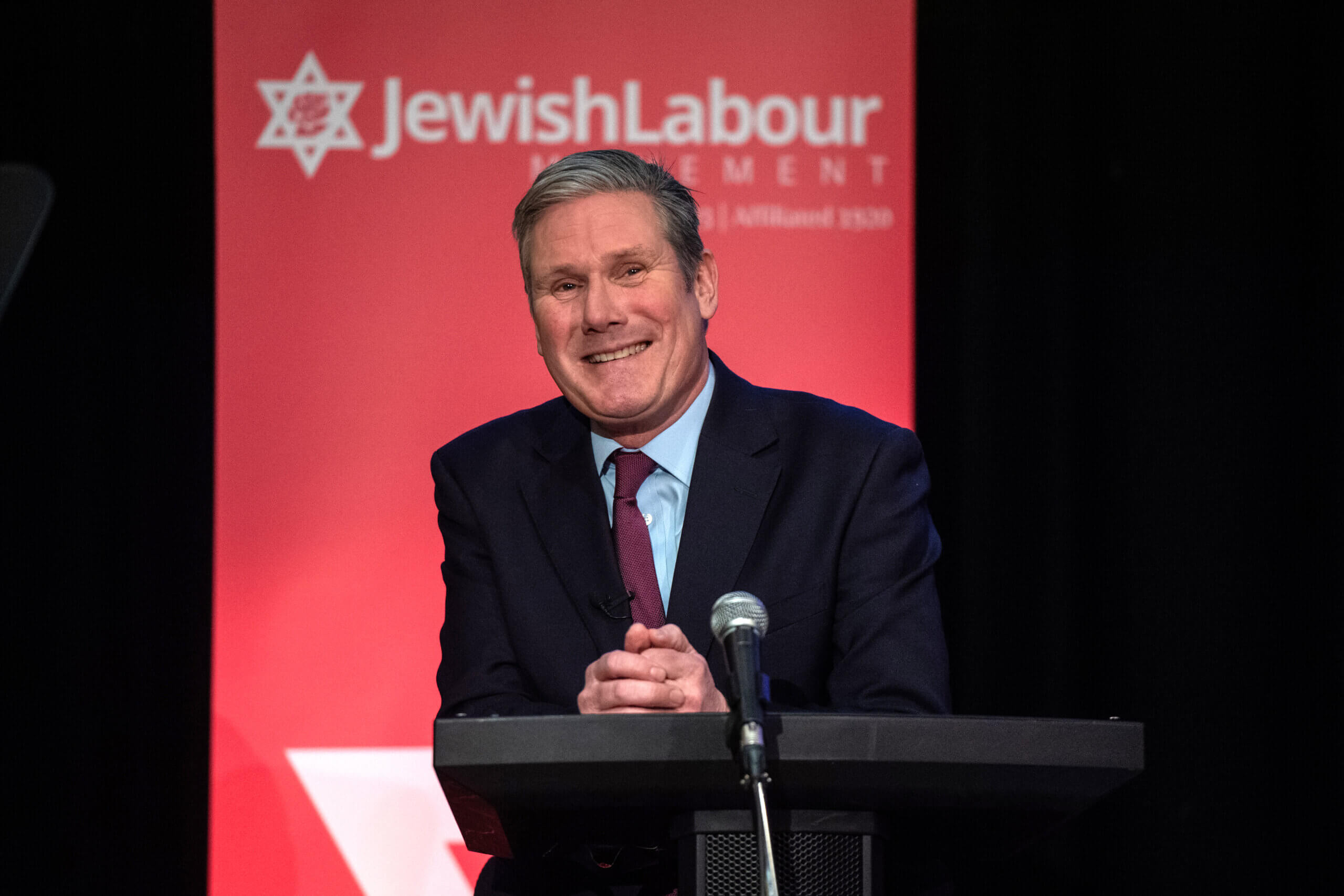 Le nouveau Premier ministre britannique, Keir Starmer, observe le Shabbat, soutient Israël et s'engage à lutter contre l'antisémitisme