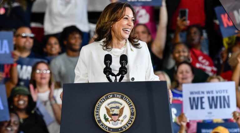 En naviguant dans des eaux tendues, Kamala Harris écoute les militants pro-palestiniens puis les fait taire Un message de notre PDG et éditrice Rachel Fishman Feddersen