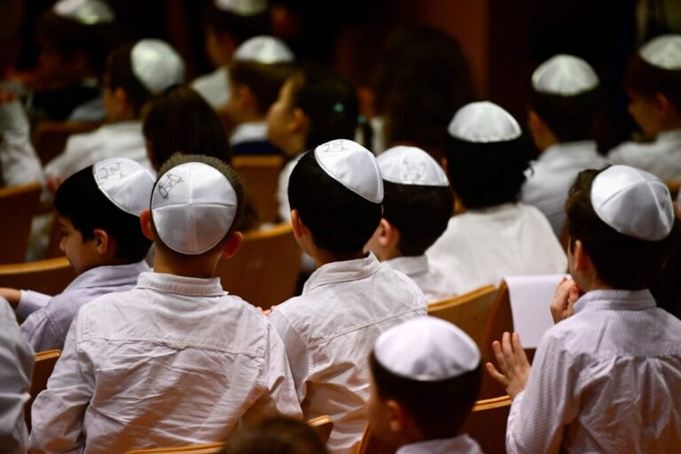 Les réactions traumatisées des Juifs américains à l'antisémitisme et à l'antisionisme nuisent à nos enfants. Un message de notre PDG et éditrice Rachel Fishman Feddersen