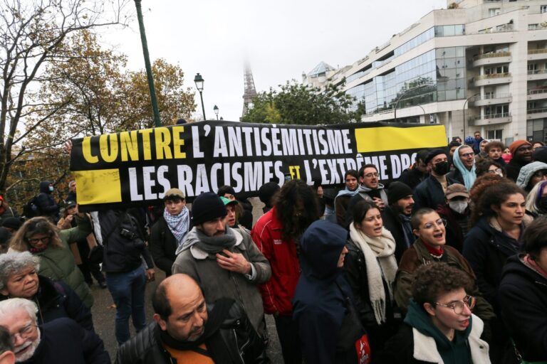 Les dirigeants juifs d'Europe souhaitent y rester malgré le pessimisme face à l'antisémitisme, selon une enquête Un message de notre PDG et éditrice Rachel Fishman Feddersen