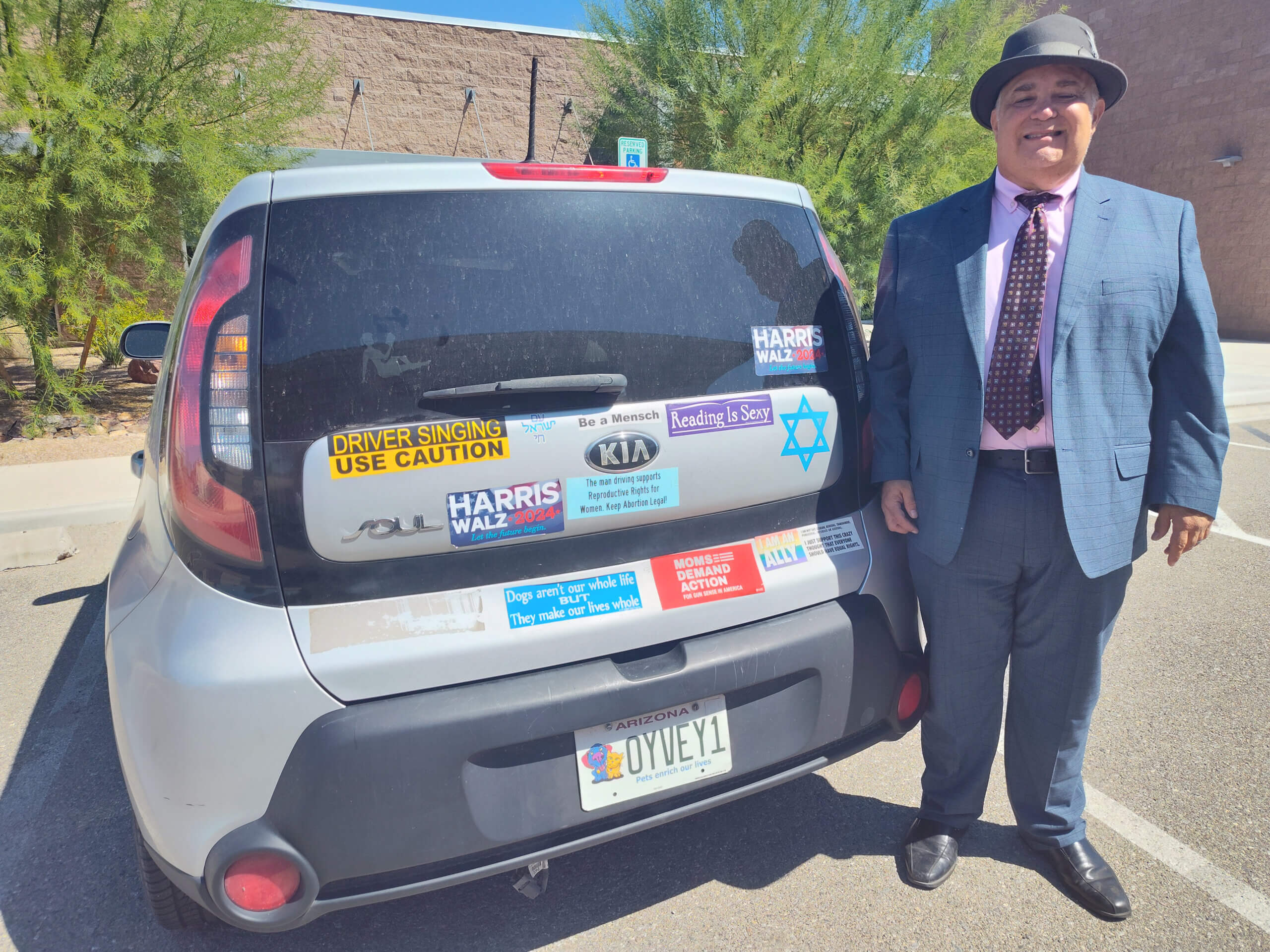 Trouver la frontière entre l'antisémitisme et l'antisionisme — sur un autocollant Un message de notre PDG et éditrice Rachel Fishman Feddersen