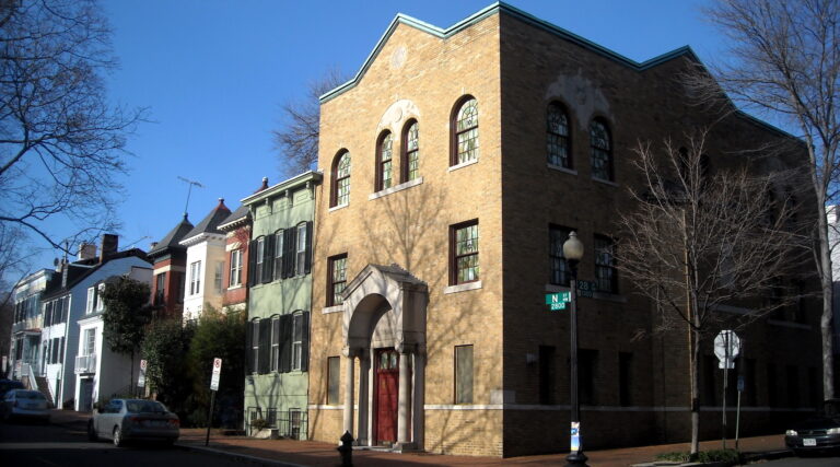 Un grand jury fédéral inculpe un homme de l'Ohio pour agression antisémite contre une synagogue de Washington Un message de notre PDG et éditrice Rachel Fishman Feddersen