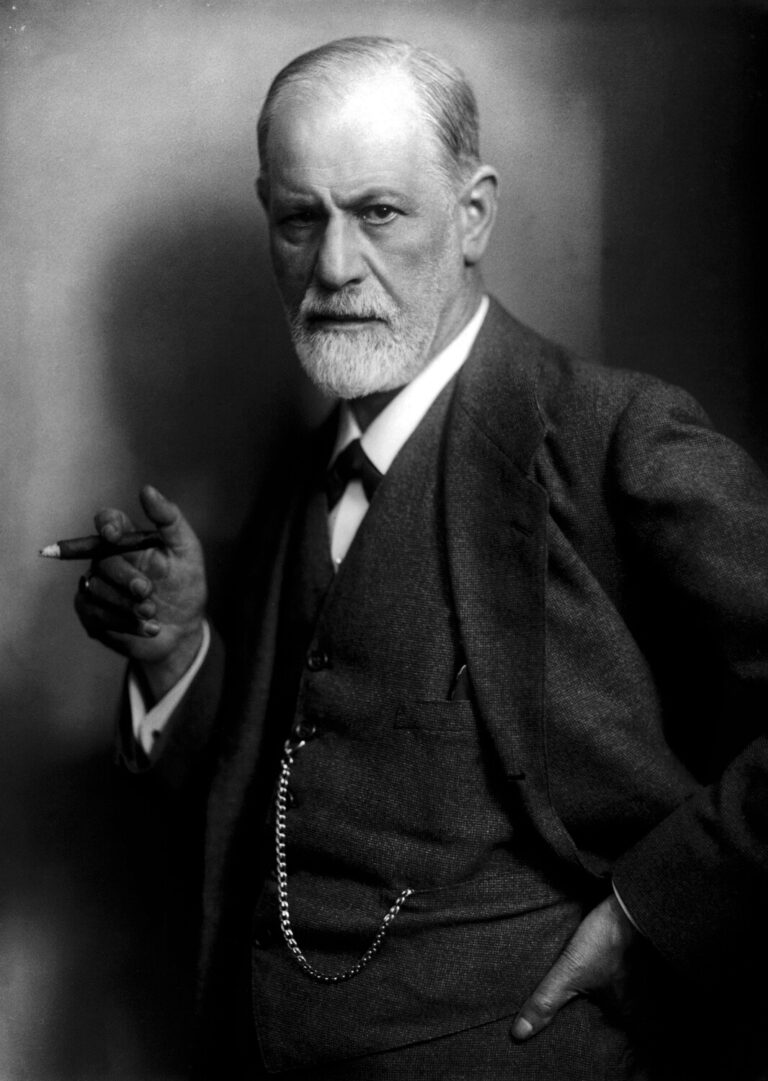 פֿרױד אױף העברעיִש און ייִדיש Freud en hébreu et en yiddish Un message de notre PDG et éditrice Rachel Fishman Feddersen