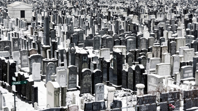 BINTEL BREFPeut-on être enterré dans un cimetière juif si l’on meurt par suicide assisté ? Un message de notre PDG et éditrice Rachel Fishman Feddersen