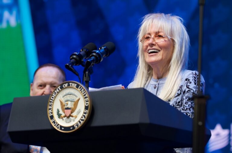 Miriam Adelson fait un don de 100 millions de dollars à la campagne Trump, tenant ainsi sa promesse annoncée. Un message de notre PDG et éditrice Rachel Fishman Feddersen
