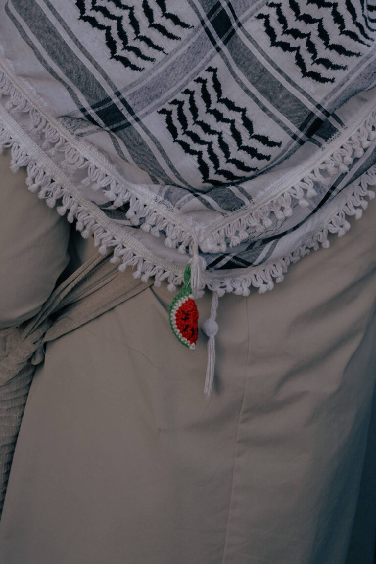 Pastèques, plaques d'identité, mains rouges — un guide des symboles du 7 octobre et de ses conséquences Un message de notre PDG et éditrice Rachel Fishman Feddersen