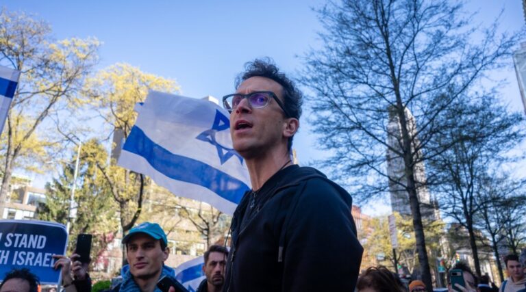Shai Davidai, professeur israélien au franc-parler de Colombie, exclu du campus Un message de notre PDG et éditrice Rachel Fishman Feddersen
