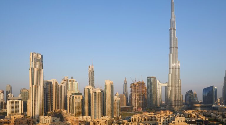 L'assassinat d'un rabbin israélien aux Émirats arabes unis pourrait renforcer les liens entre Israël et ses voisins arabes, selon des experts