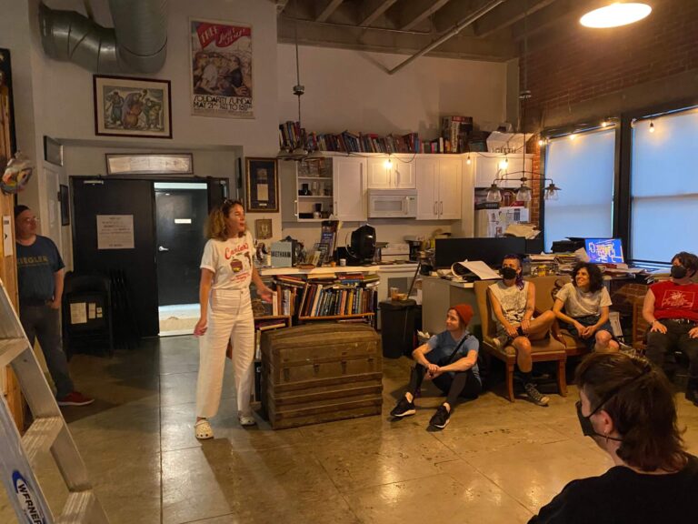 La nouvelle scène yiddish de Los Angeles perpétue une longue tradition dans la ville Un message de notre PDG et éditrice Rachel Fishman Feddersen