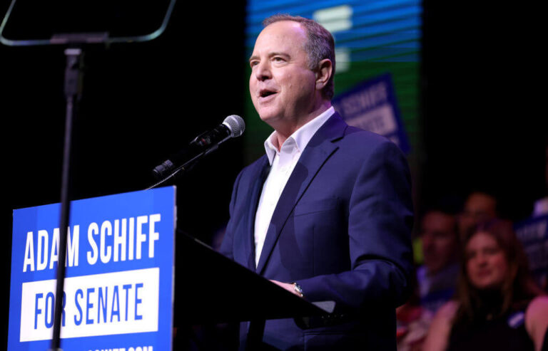 Adam Schiff a choisi Mishneh Torah pour prêter serment au Sénat américain. Un message de notre éditrice et PDG Rachel Fishman Feddersen