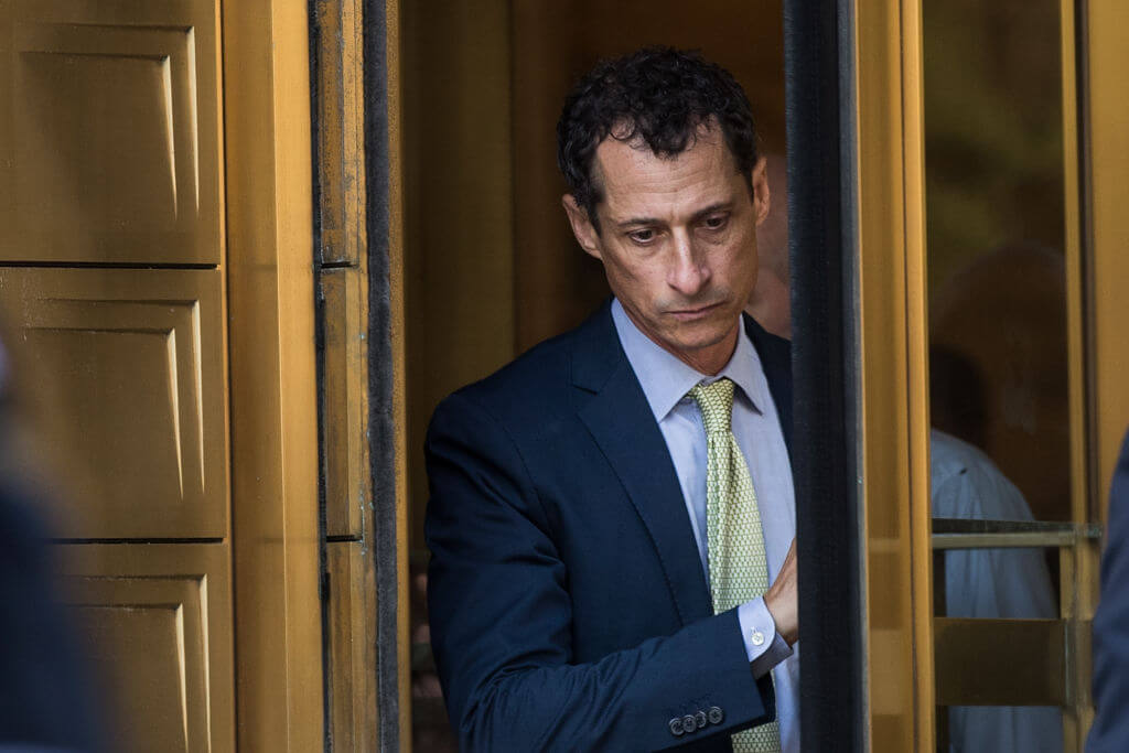 Alors qu’Anthony Weiner envisage un retour en politique, peut-il compter sur les électeurs juifs ?
