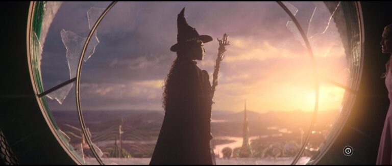 Dans "Wicked", le pouvoir de la propagande occupe le devant de la scène. Un message de notre éditrice et PDG Rachel Fishman Feddersen
