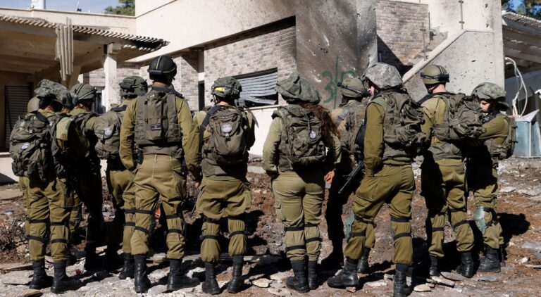 L'armée israélienne reconnaît que les casques et gilets pare-balles des soldats peuvent être dangereux. Un message de notre PDG et éditrice Rachel Fishman Feddersen