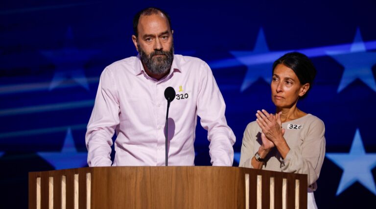 Les familles des otages américains détenus à Gaza pour assister à l'investiture de Trump Un message de notre éditrice et PDG Rachel Fishman Feddersen