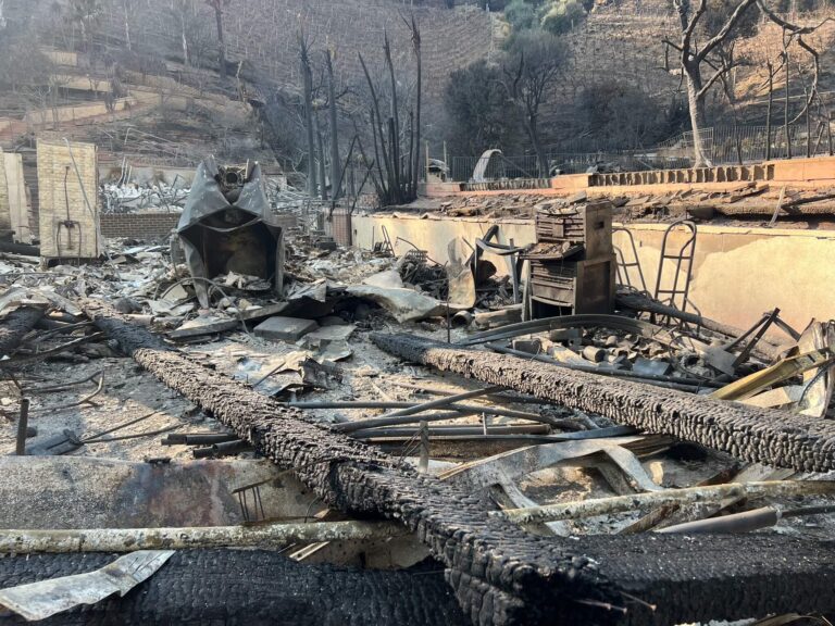 Les incendies de Los Angeles ont incendié l'héritage de mon grand-père Arnold Schoenberg - et le site d'une riche histoire d'émigrés juifs. Un message de notre éditrice et PDG Rachel Fishman Feddersen
