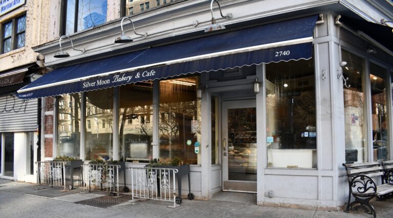 Silver Moon Bakery, un spot de l'UWS connu pour sa challah, risque d'être expulsé après avoir omis de payer son loyer. Un message de notre éditrice et PDG Rachel Fishman Feddersen