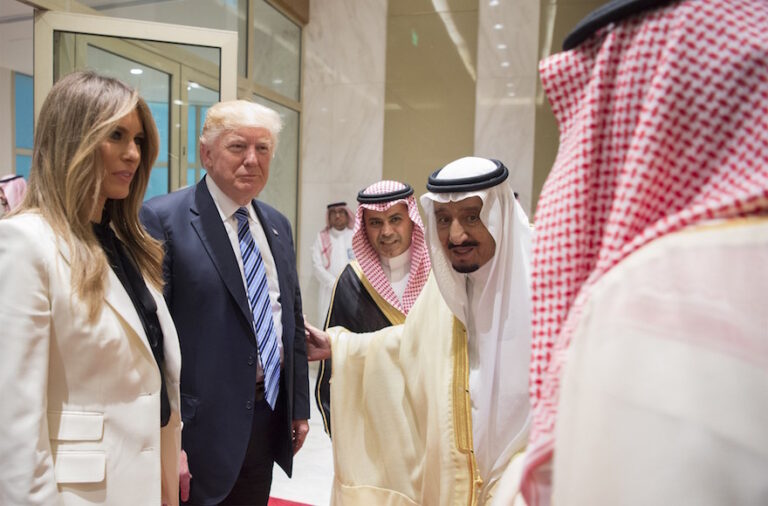 Contractant Trump, l'Arabie saoudite dit aucun changement dans sa demande d'État palestinien un message de notre éditeur et PDG Rachel Fishman Feddersen