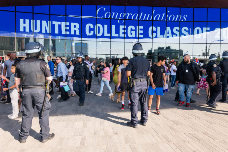 Hochul ordonne au Hunter College pour supprimer les listes d'emploi d'études palestiniennes un message de notre éditeur et PDG Rachel Fishman Feddersen