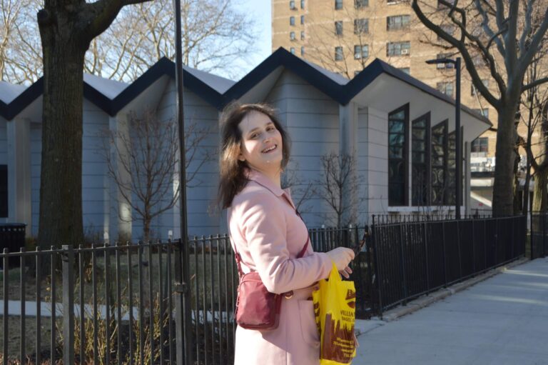 Abby Stein nous montre le hassidic Williamsburg qu'elle a laissé derrière un message de notre éditeur et PDG Rachel Fishman Feddersen