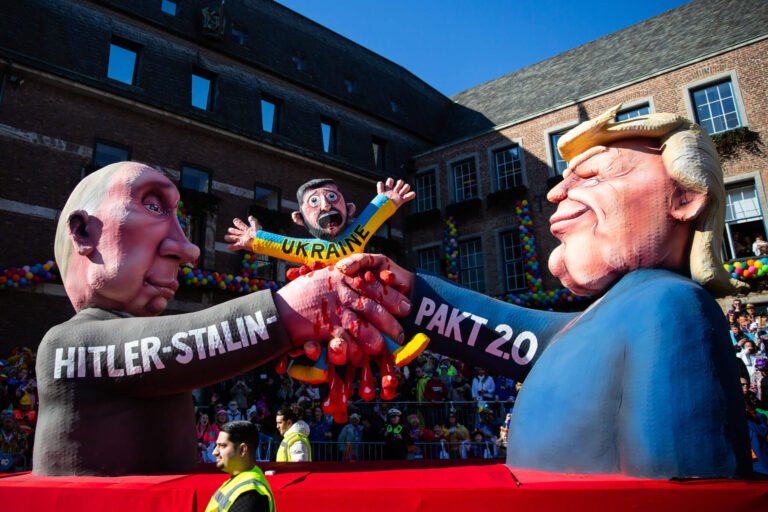 Alors que Trump cible Zelenskyy, un rappel effrayant des taxes Les nazis et Romains ont prélevé sur les Juifs un message de notre éditeur et PDG Rachel Fishman Feddersen