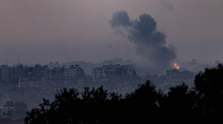 Le cessez-le-feu se termine alors que les bombes israéliennes frappent Gaza