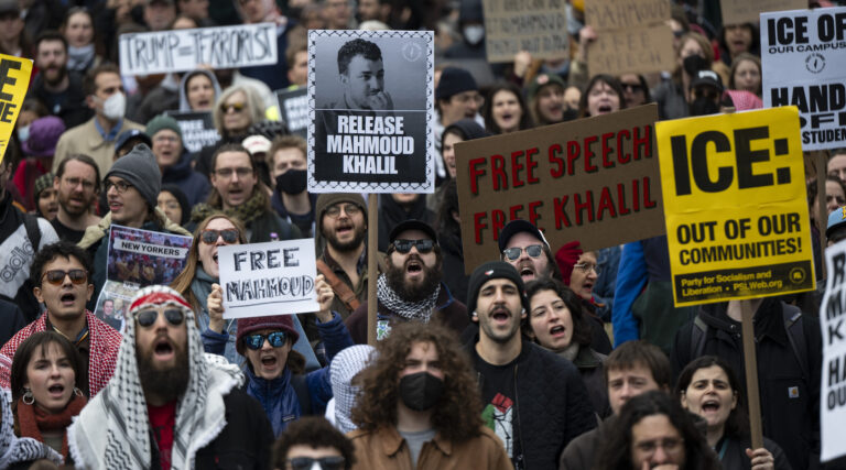 Dans une nouvelle lettre, Mahmoud Khalil minimise l'antisémitisme du campus et accuse certains étudiants de `` participer au génocide '', l'attaquant est libre de lire, mais il n'est pas libre de produire