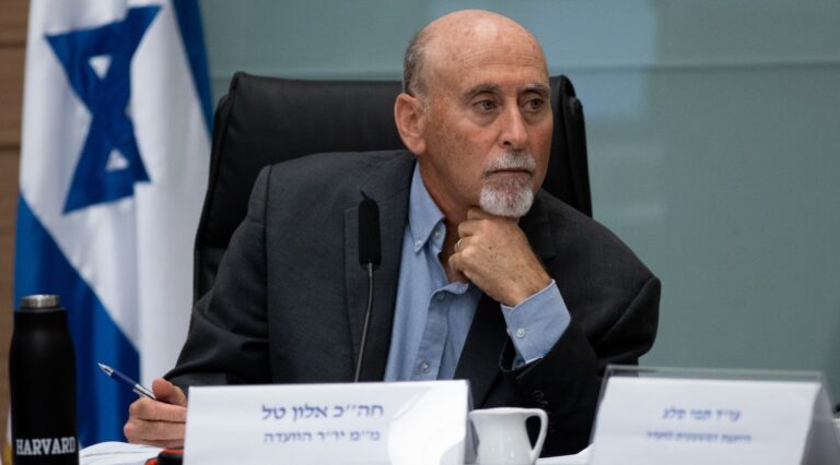 Écologiste israélien Alon Tal: Cette guerre n'est pas une excuse pour négliger l'environnement