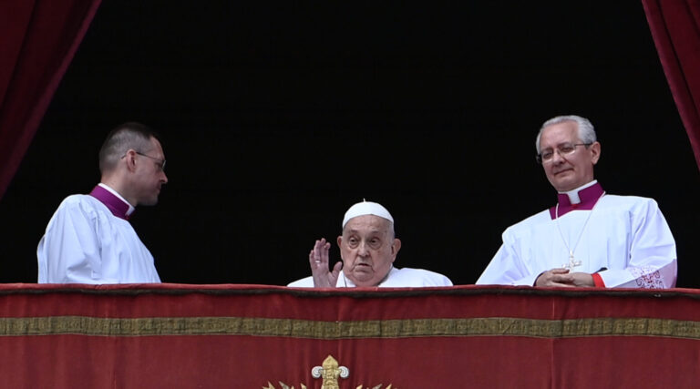Le discours final du pape François a appelé à la libération de cessez-le-feu et d'otage dans Gaza War L'attaquant est libre de lire, mais il n'est pas gratuit