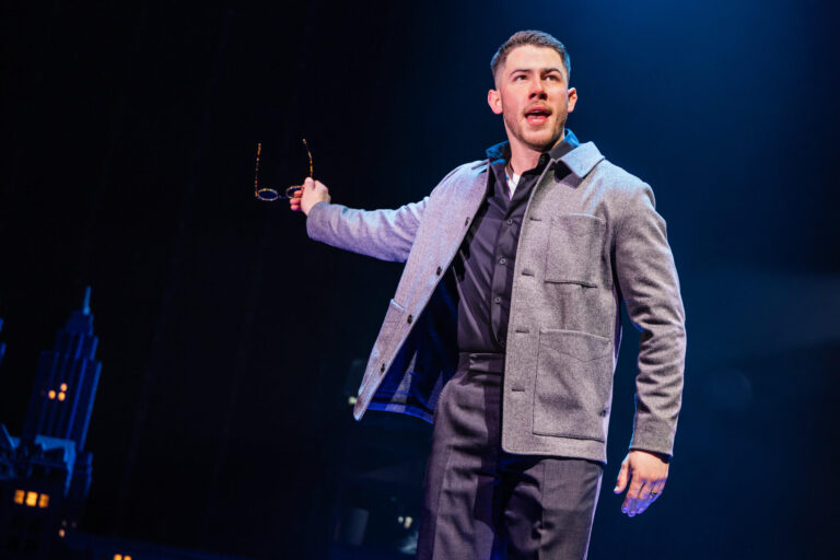 Pourquoi Nick Jonas ne devrait pas chanter 'Shiksa Goddess'