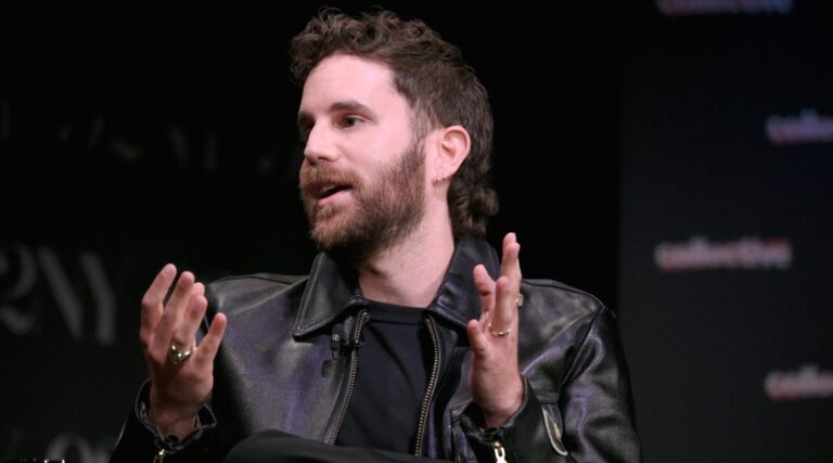 Soutenir sa compatriote artiste juive Hannah Einbinder, Ben Platt dit que son identité juive n'est «pas définie» par Israël, l'attaquant est libre de lire, mais il n'est pas libre de produire