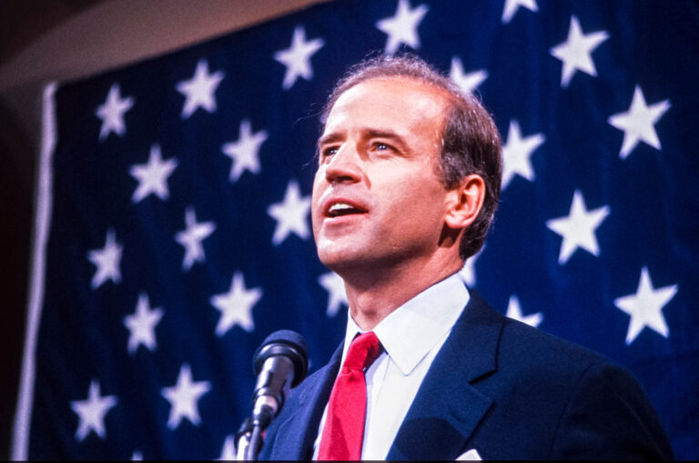 Comment un juste Joe Biden a honoré mes parents survivants de l'Holocauste