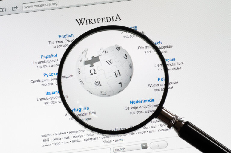Contrairement aux conclusions récentes de l'op-ed, le rapport ADL sur l'antisémitisme sur Wikipedia est exact
