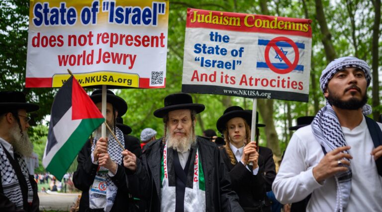 «Humans of New York» présente un membre antisioniste juif de Neturei Karta. La section des commentaires éclate.
