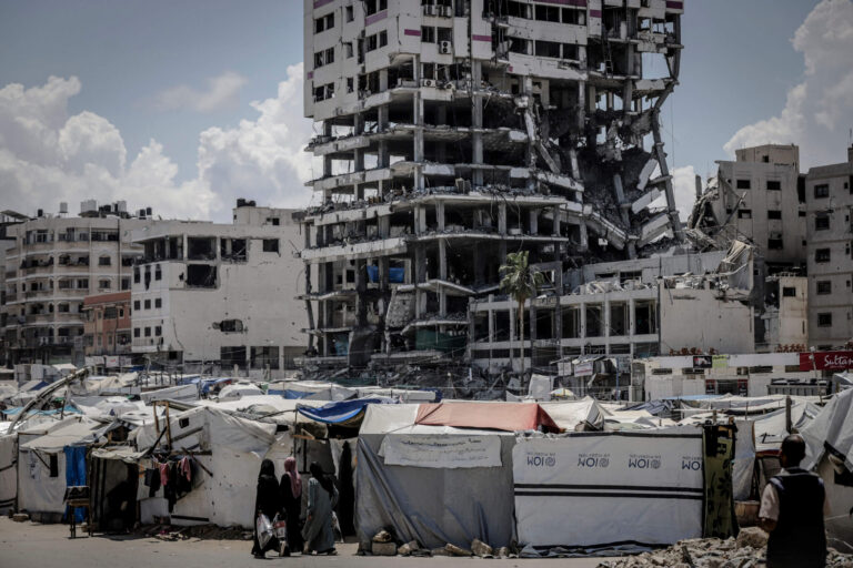 Israël choisit d'infliger la misère à Gaza, l'attaquant est libre de lire, mais il n'est pas libre de produire