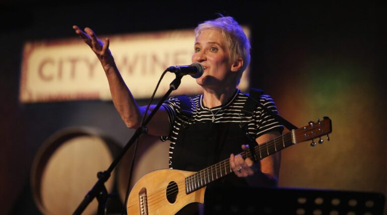 Jill Sobule, pop star qui a également composé des chansons pour un nouveau `` Yentl '', meurt à 66 The Forward est libre de lire, mais ce n'est pas gratuit