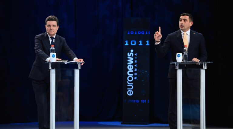 Le candidat roumain de droite dont le parti a appelé l'Holocauste un «sujet mineur» perd l'élection présidentielle