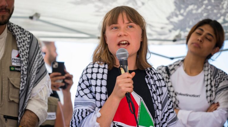 Gaza Flotilla de Greta Thunberg pourrait atteindre les eaux israéliennes pendant le week-end: ce que vous devez savoir