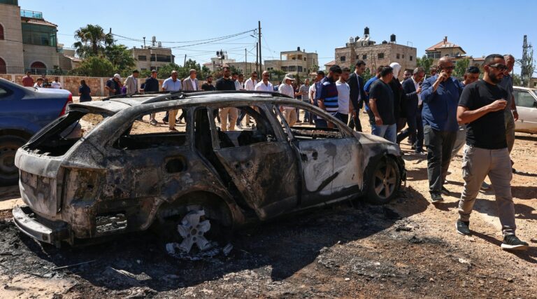 Les colons ont mis le feu à l'installation de sécurité des FDI comme un examen minutieux de la violence des colons dans les montures de Cisjordanie