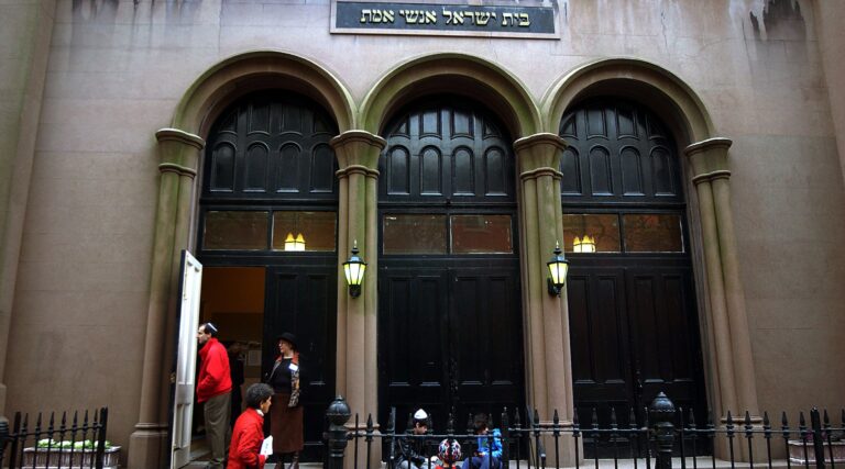Brooklyn Pride Interfaith Service annulé, prétendument sur «l'alignement public de la synagogue sur les positions pro-israéliennes»