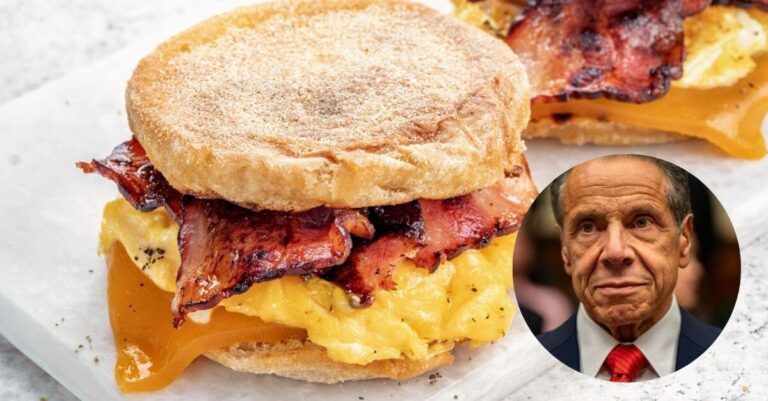 Campagne de Schmear: Bacon Bagel d'Andrew Cuomo Buchel Bunding NY Juifs