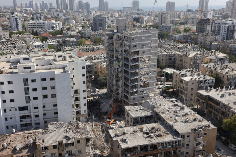 Célébrer l'anniversaire de ma fille dans un abri à la bombe, alors que les missiles ont frappé Tel Aviv