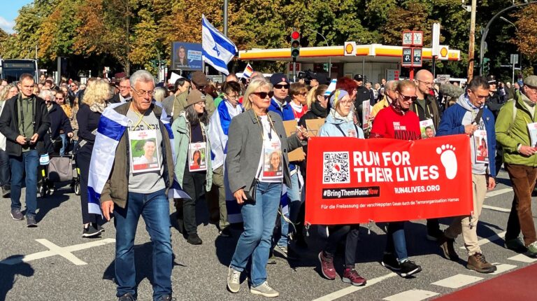 Courir pour leur vie, le mouvement israélien de solidarité en otage, poursuit après le Colorado Firebombing