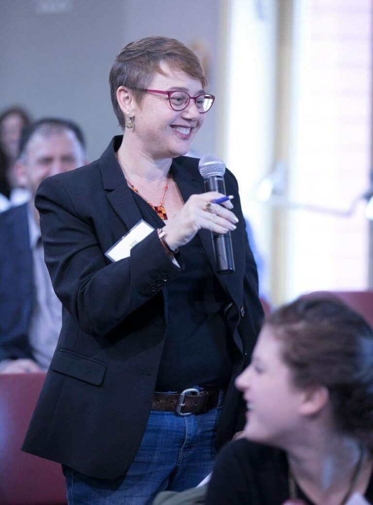 Elle a révolutionné le monde pour les Juifs LGBTQ, et maintenant elle est prête pour un nouveau défi