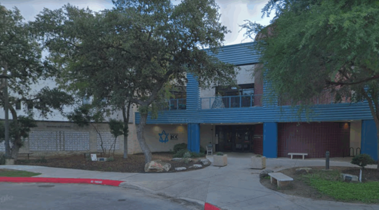 The Barshop Jewish Community Center in San Antonio, Texas was closed Thursday following threats of a mass shooting. (Screenshot)