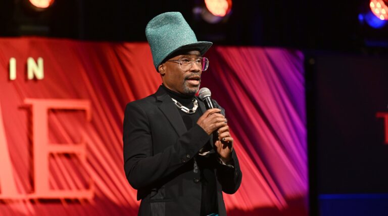 Billy Porter suscite la controverse tout en faisant la promotion de son casting de «cabaret»: «les Noirs ont remplacé les Juifs»
