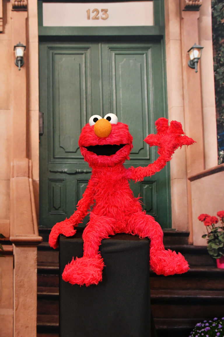 Elmo a fait une tirade antisémite - et ce n'est étrangement pas la première fois