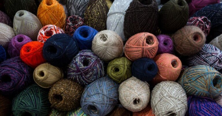 Comment le monde du tricot en ligne s'est effondré sur Israël et Gaza